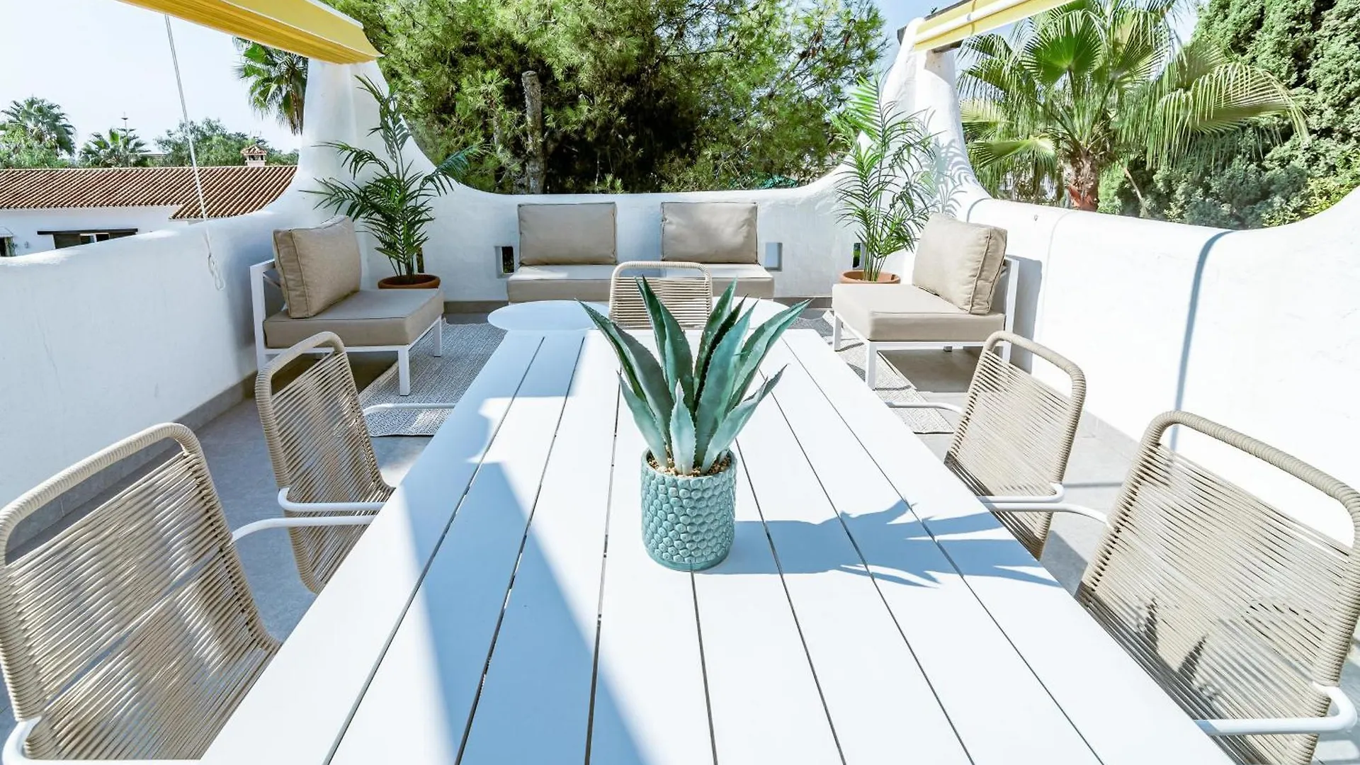 Ab3 - Spacious Holiday Home, Puerto Banus Μαρμπέλλα 0*,
